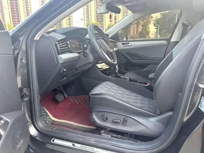 Volkswagen Sagitar 2024 Model 300TSI DSG Superior Edition – фото 8