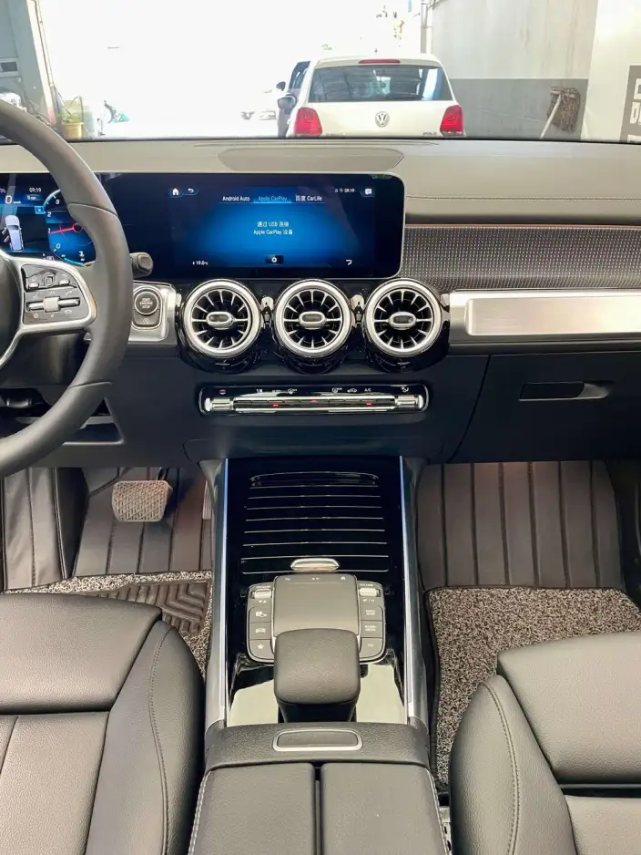 Mercedes-Benz GLB 2020 Model GLB 200 Dynamic Model – фото 10