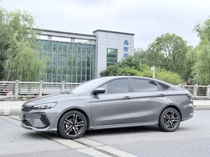 Geely Binrui 2024 Model Geely Binrui COOL 1.5T DCT Champion Edition – фото 1