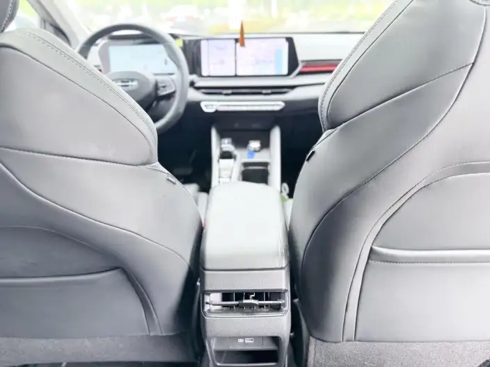 Geely Binrui 2024 Model Geely Binrui COOL 1.5T DCT Champion Edition – фото 6