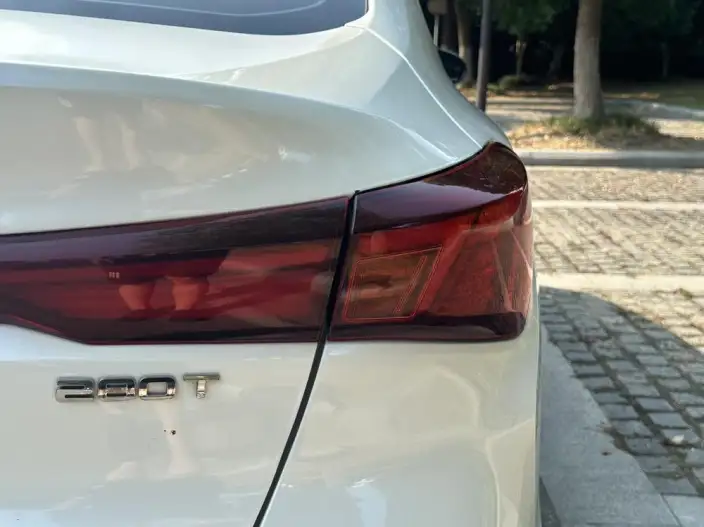Changan Eado 2023 Model PLUS Changxiang Edition Blue whale NE 1.4T GDI DCT Noble Model – фото 8