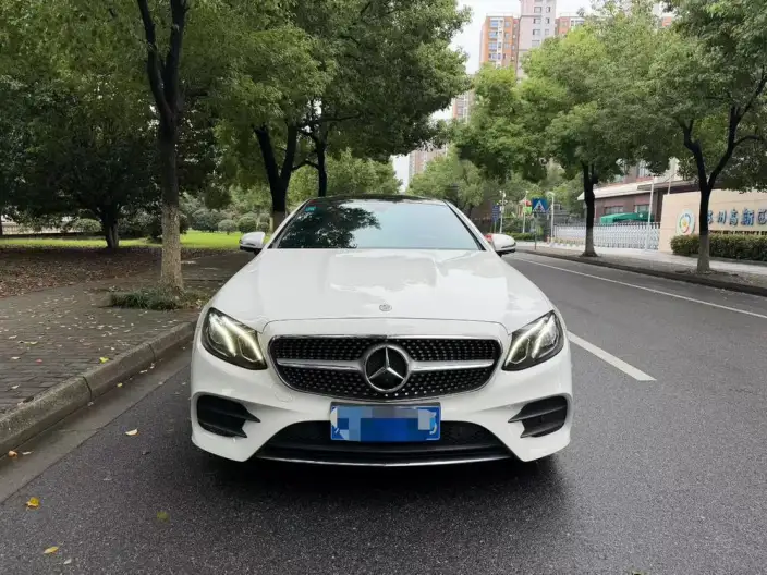 Mercedes-Benz E-Class Imported 2020 Model E 260 Coupe – фото 2
