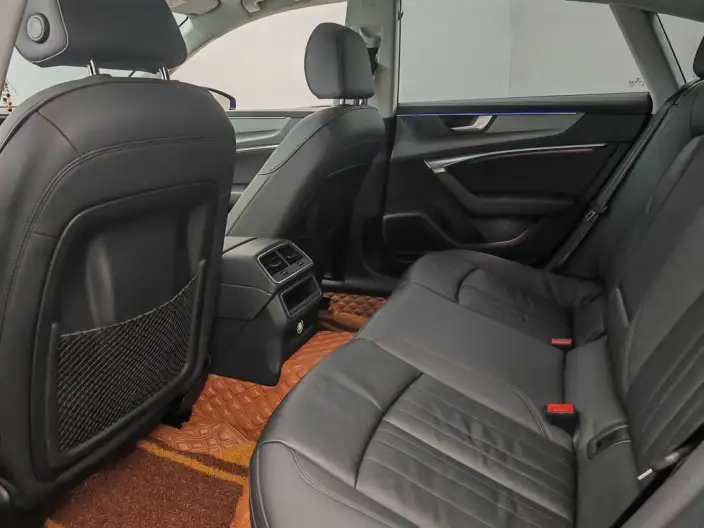 Audi A7 2020 Model 40 TFSI Luxury Model – фото 9