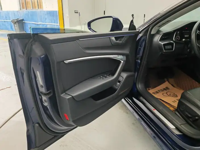 Audi A7 2020 Model 40 TFSI Luxury Model – фото 10