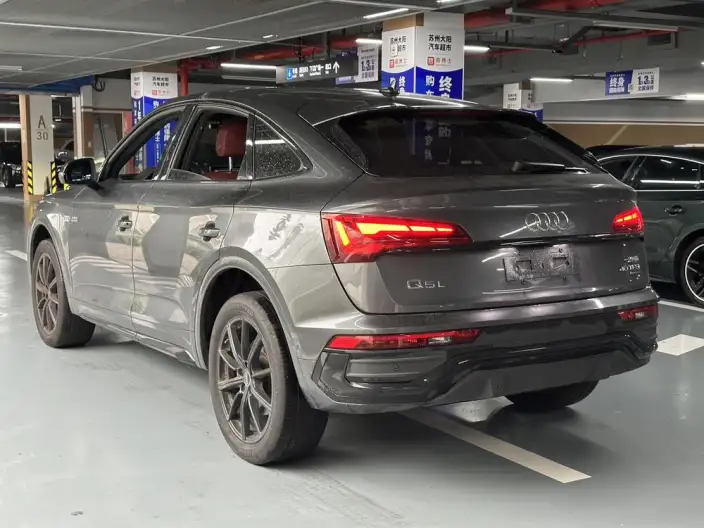 Audi Q5L Sportback 2021 Model 40 TFSI Luxury Model – фото 4