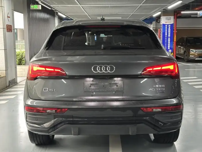 Audi Q5L Sportback 2021 Model 40 TFSI Luxury Model – фото 5