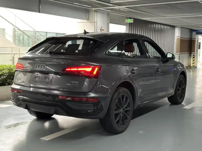 Audi Q5L Sportback 2021 Model 40 TFSI Luxury Model – фото 6