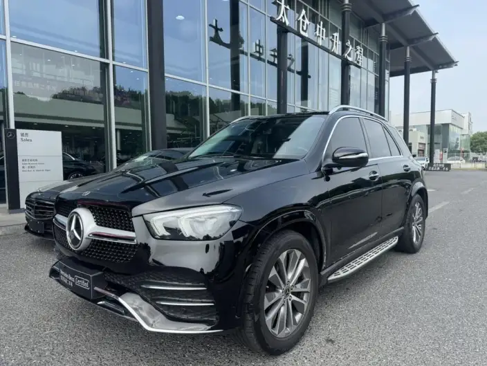 Mercedes-Benz GLE Imported 2022 Model GLE 350 4MATIC Fashion Model – фото 1