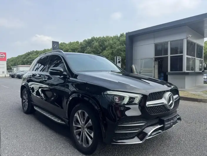 Mercedes-Benz GLE Imported 2022 Model GLE 350 4MATIC Fashion Model – фото 3