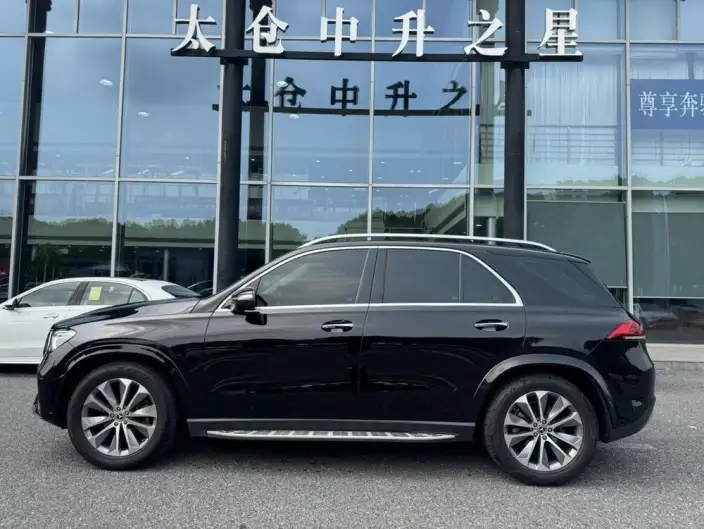 Mercedes-Benz GLE Imported 2022 Model GLE 350 4MATIC Fashion Model – фото 4