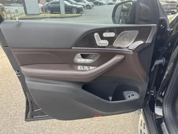Mercedes-Benz GLE Imported 2022 Model GLE 350 4MATIC Fashion Model – фото 8