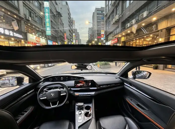 Changan UNI-V 2022 Model 1.5T Sports Edition – фото 7