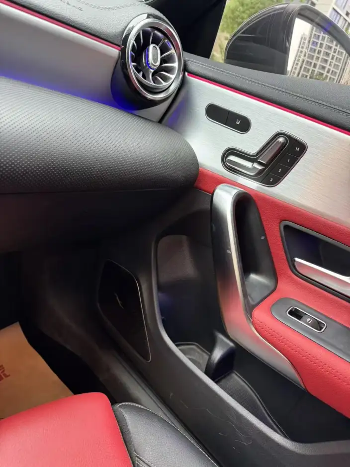 Mercedes-Benz CLA AMG 2020 Model AMG CLA 35 4MATIC – фото 9