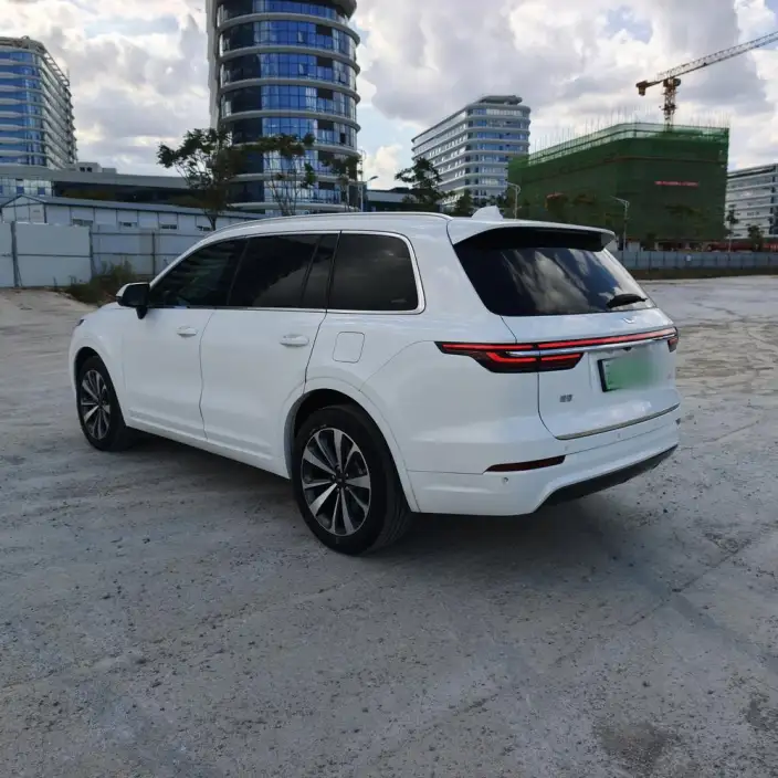 Li Auto ONE 2020 Model Extended Range 7 seat Edition – фото 4