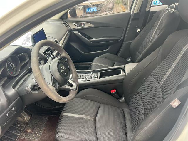 Mazda3 Axela 2017 модификация лян кузов 2.0L Automatic Luxury National V – фото 5