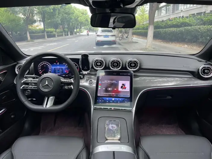 Mercedes-Benz C-Class 2024 Model C 260 L Sports Edition – фото 9
