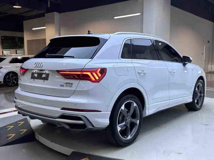 AUDI Q3 2022 Model 35 TFSI Fashion Dynamic Model – фото 7