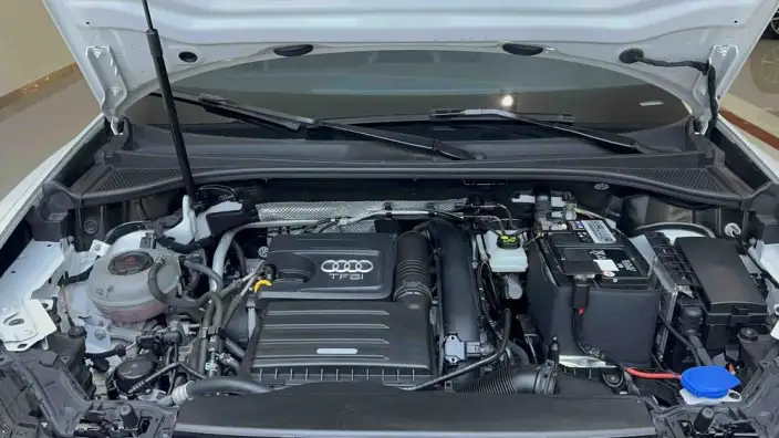 AUDI Q3 2022 Model 35 TFSI Fashion Dynamic Model – фото 8