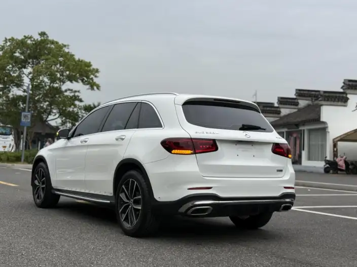 Mercedes-Benz GLC 2020 Model Facelift GLC 300 L 4MATIC Dynamic Model – фото 4