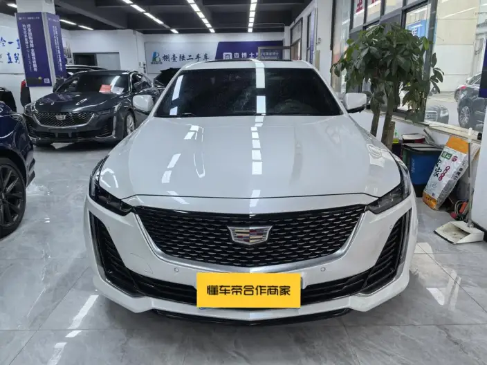 Cadillac CT5 2023 Model 28T Luxury Model Standard Edition – фото 2