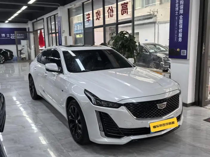 Cadillac CT5 2023 Model 28T Luxury Model Standard Edition – фото 3