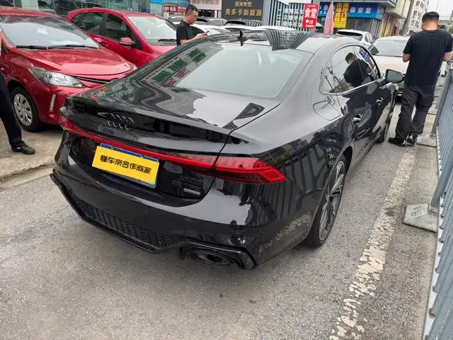 Audi A7 L 2023 Model 45 TFSI quattro S-line Black Samurai Edition – фото 4