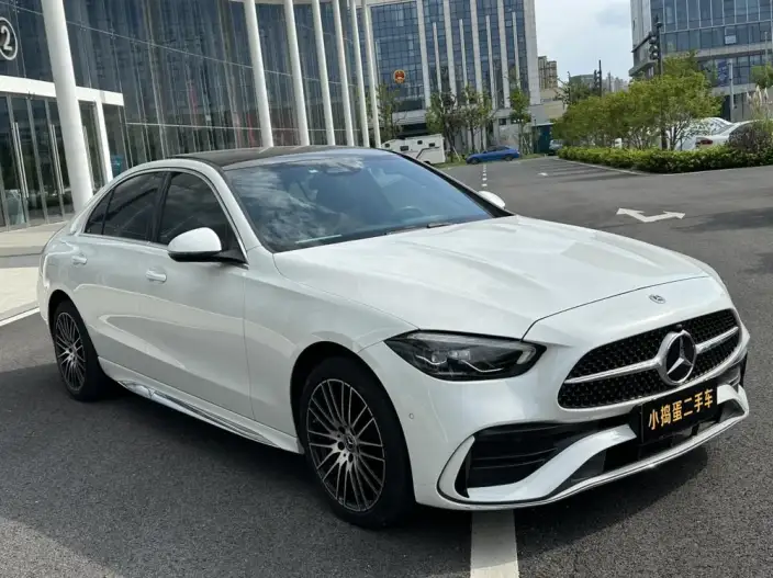 Mercedes-Benz C-Class 2023 Model C 260 L Sports Edition – фото 3