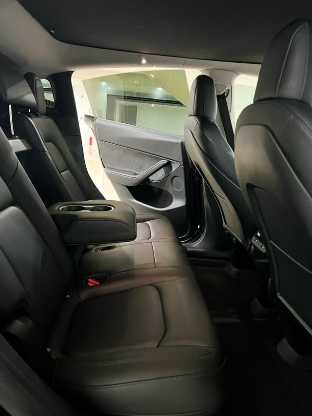 Tesla Model Y 2021 Standard Range RWD – фото 7