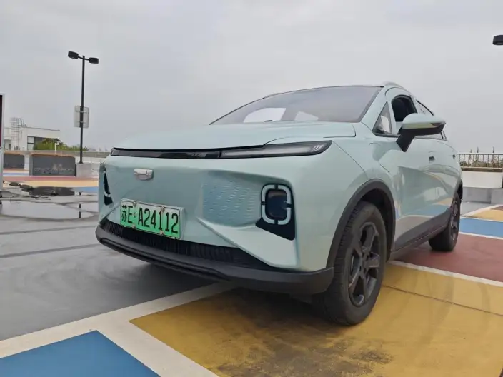 Geely Geometry E Firefly 2024 Model 301KM Xingguang – фото 1