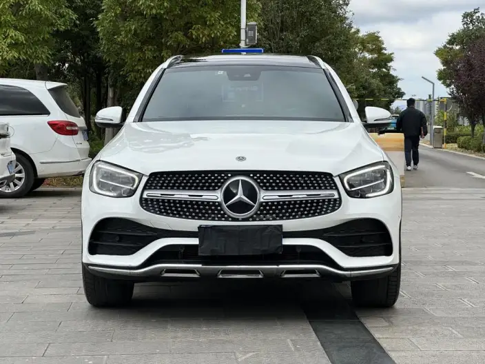 Mercedes-Benz GLC 2021 Model GLC 300 L 4MATIC Dynamic Model – фото 2