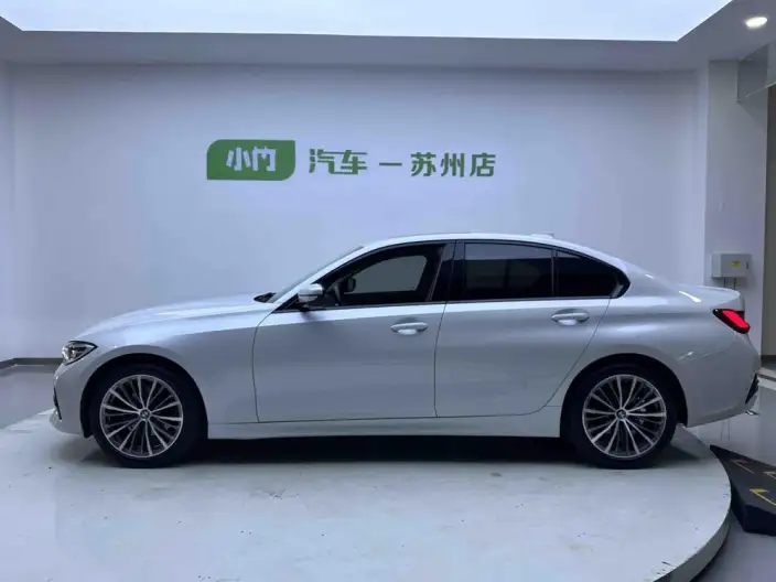 BMW 3 Series 2022 Model Facelift 320i Sports Set – фото 4