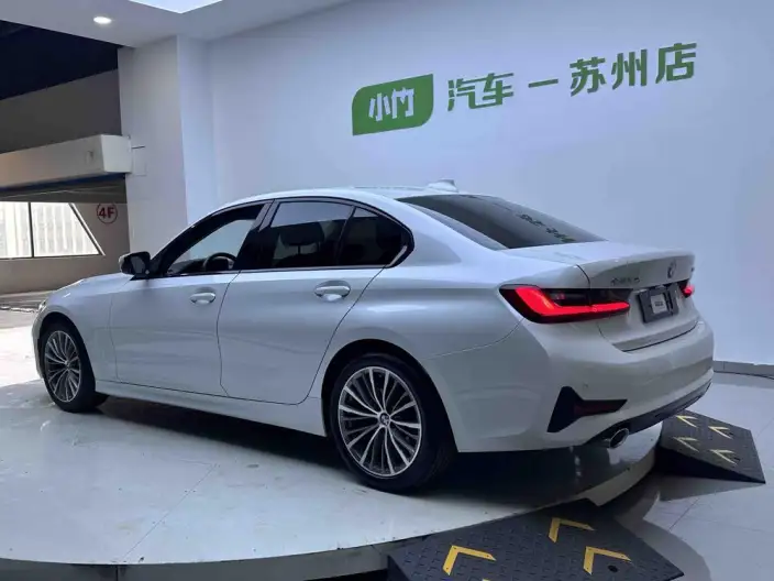 BMW 3 Series 2022 Model Facelift 320i Sports Set – фото 5