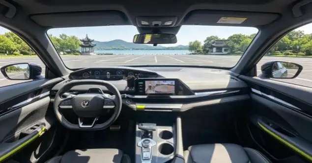 Changan UNI-V 2023 Model 1.5T Sports Edition – фото 7
