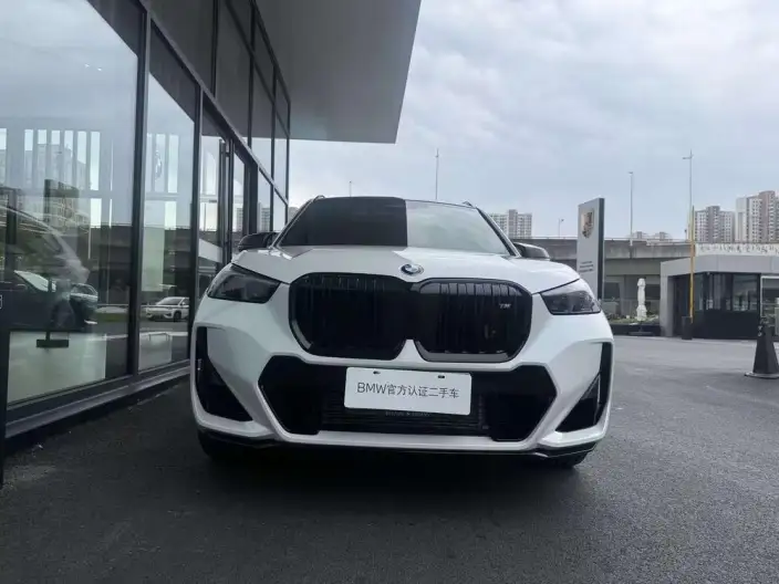 BMW X1 2024 Model M35Li – фото 2