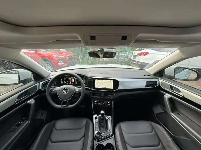 Volkswagen Tayron 2022 Model 330TSI 2WD Luxury Zhilian Edition Plus – фото 7