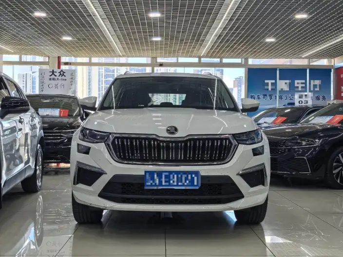 Skoda Kodiaq 2022 Model Facelift TSI330 5 seat 2WD Luxury Edition – фото 2