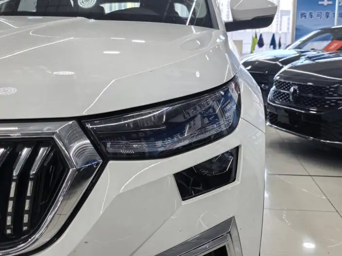 Skoda Kodiaq 2022 Model Facelift TSI330 5 seat 2WD Luxury Edition – фото 5