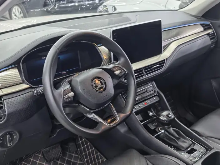 Skoda Kodiaq 2022 Model Facelift TSI330 5 seat 2WD Luxury Edition – фото 9
