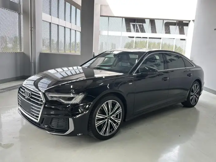 Audi A6L 2022 Model 55 TFSI quattro Exclusive Dynamic Model – фото 1