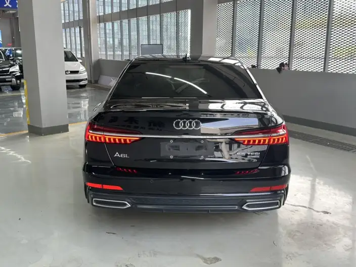 Audi A6L 2022 Model 55 TFSI quattro Exclusive Dynamic Model – фото 5