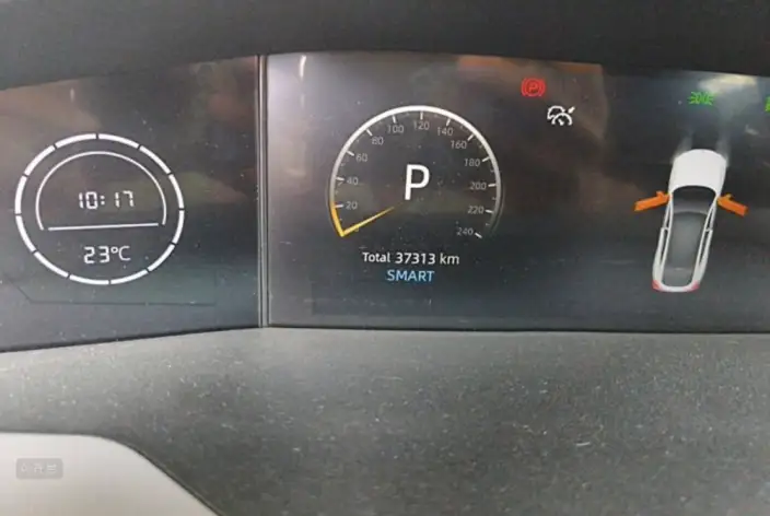 Changan UNI-V 2023 Model 1.5T Sports Edition – фото 8