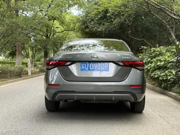 Nissan Sylphy 2022 Model 1.6L XL CVT Yuexiang Edition – фото 6