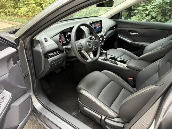 Nissan Sylphy 2022 Model 1.6L XL CVT Yuexiang Edition – фото 10