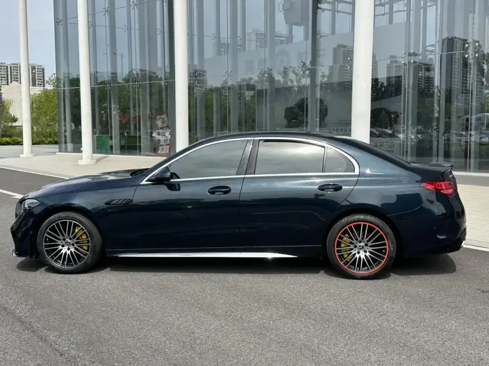 Mercedes-Benz C-Class 2024 Model C 260 L Sports Edition – фото 4