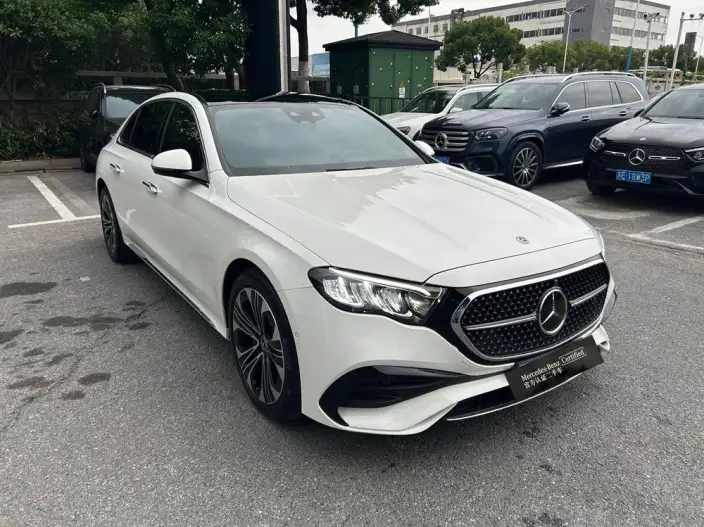 Mercedes-Benz E-Class 2024 Model E 300 L Fashion Model Sports sedan – фото 3