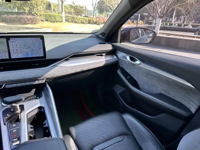 Geely StarRui 2023 Model 2.0T Elite Model – фото 7