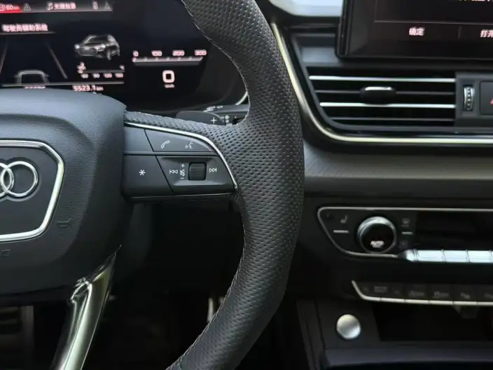Audi Q5L 2024 Model 45TFSI Luxury Dynamic Model – фото 7