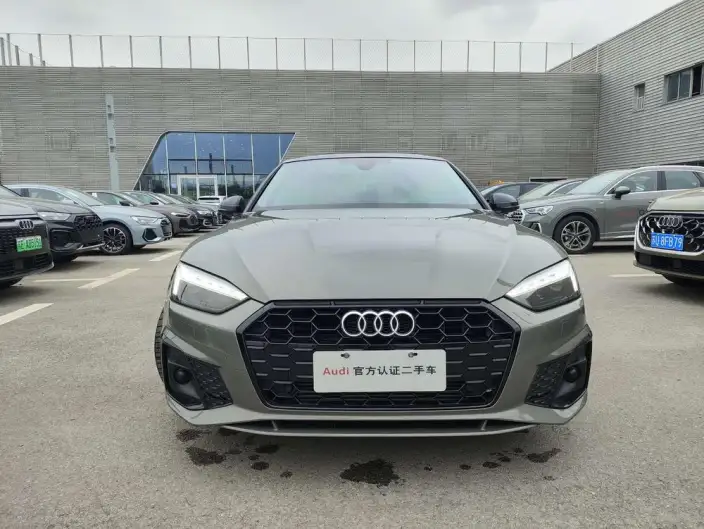 Audi A5 2025 Model Sportback Collector Edition Edition 40 TFSI Fashion Dynamic Model – фото 2