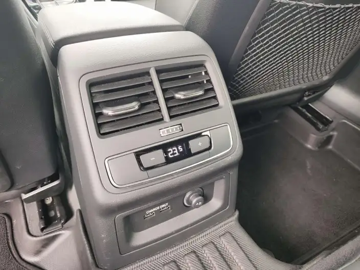 Audi A5 2025 Model Sportback Collector Edition Edition 40 TFSI Fashion Dynamic Model – фото 9