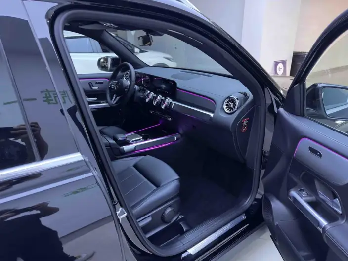 Mercedes-Benz GLB 2021 Model GLB 180 Fashion Model – фото 10